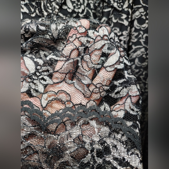 Rena Rowan Vintage Black and Silver Floral Blazer And Blouse - Picture 8 of 12